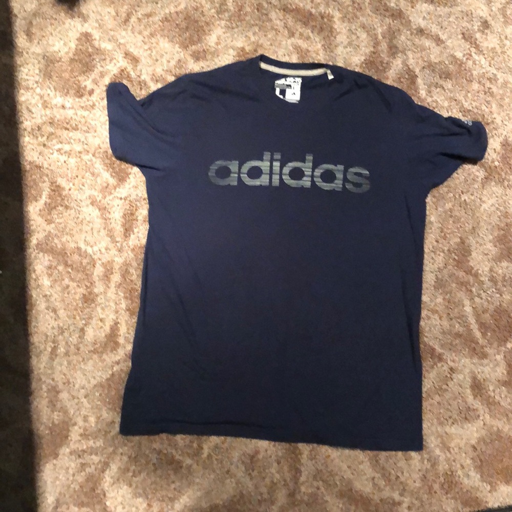 Adidas T-Shirt